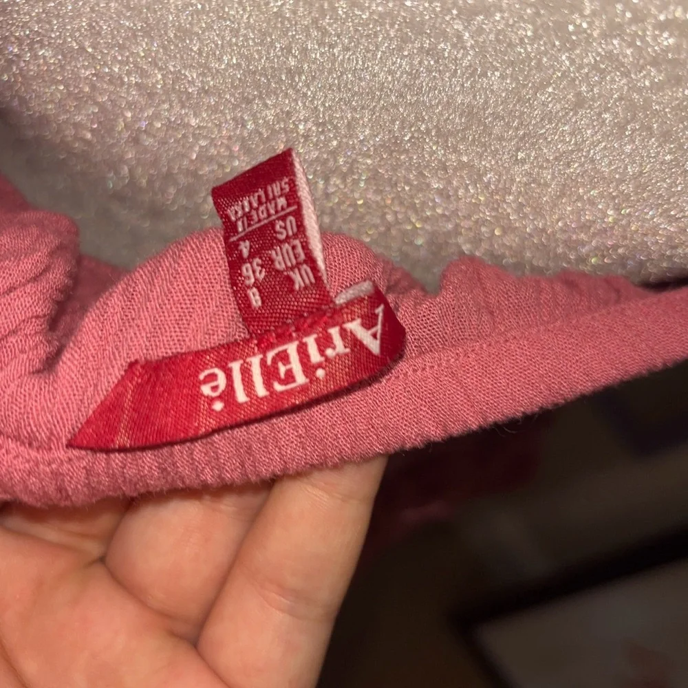 Pink Ruffled top - Picture 3 of 3